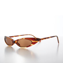Load image into Gallery viewer, Skinny Punk Rock Cat Eye Sunglass - Slim
