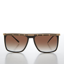 Load image into Gallery viewer, Gold Flat Top Hip Hop 80s Sunglass - Stomp
