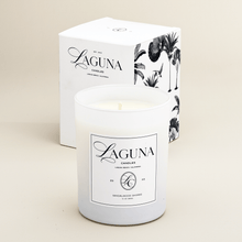 Load image into Gallery viewer, Sandalwood Shores – 13oz Luxury Candle
