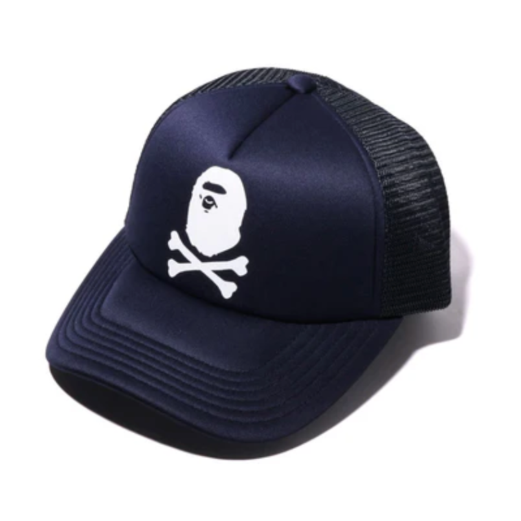 A BATHING APEE CROSSBONE COLLEGE SOLID MESH CAP (NAVY)