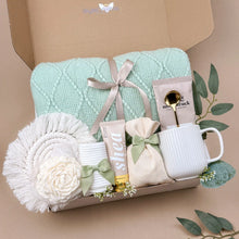 Load image into Gallery viewer, Pampering Hug in a Box with Blanket
