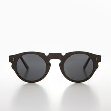 Load image into Gallery viewer, Polarized Round Edge Sunglass - Tisch
