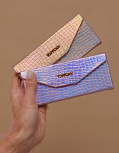 Load image into Gallery viewer, Pink Foldable Holographic Case
