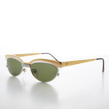 Load image into Gallery viewer, 90s Floating Lens Cat Eye Vintage Sunglass - Trina 2
