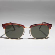 Load image into Gallery viewer, Classic Browline Vintage Sunglass - Truman
