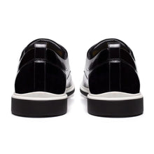 Load image into Gallery viewer, The Tux (Onyx)
