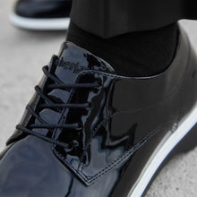 Load image into Gallery viewer, The Tux (Onyx) (Classic Collection)
