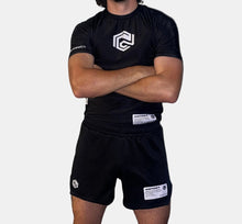 Load image into Gallery viewer, CORE SERIES SHORT SLEEVE RASH GUARD - BLACK
