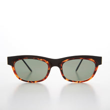 Load image into Gallery viewer, Rectangular Cat Eye Vintage Women's Sunglasses - Valentini

