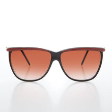 Load image into Gallery viewer, Women's Sunglasses with Colored Brow Line - Verla
