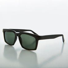 Load image into Gallery viewer, Thick Horn Rim Men's Vintage Sunglass - Vic
