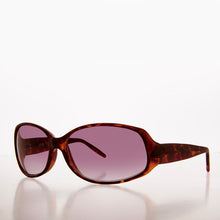 Load image into Gallery viewer, Classic Curved Vintage Sunglass - Vita
