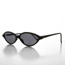 Load image into Gallery viewer, Oval Narrow Cat Eye Vintage Sunglass - Viveca
