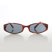 Load image into Gallery viewer, Oval 90s Acetate Vintage Sunglass - Zizzo
