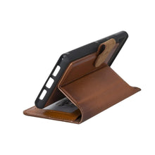 Load image into Gallery viewer, Google Pixel 6 Pro Leather Wallet Case Detachable RFID – Magic
