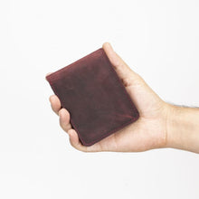 Load image into Gallery viewer, Pier Leather Men's Wallet
