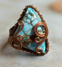 Load image into Gallery viewer, Assorted wire Wrapped Rings
