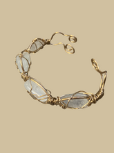 Load image into Gallery viewer, Brass And Clear Quartz Custom Bracelet
