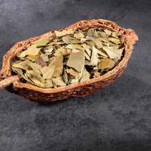 Load image into Gallery viewer, Bay Leaves (Cracked)
