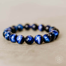 Load image into Gallery viewer, Blue Tiger’s Eye Bracelet
