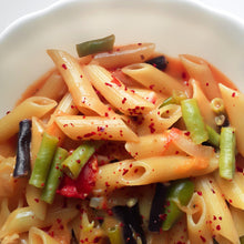 Load image into Gallery viewer, Dried Tomato Flakes
