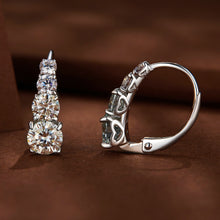 Load image into Gallery viewer, S925 Sterling Silver 0.50 Carat Moissanite Earrings for Women
