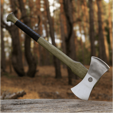 Load image into Gallery viewer, Functional double bit axe "Vargstal"
