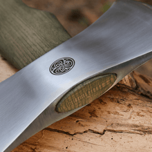 Load image into Gallery viewer, Functional double bit axe "Vargstal"
