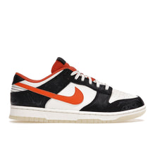 Load image into Gallery viewer, Nike Dunk Low PRM Halloween (2021)
