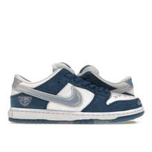 Load image into Gallery viewer, Nike SB Dunk Low Born x Raised One Block At A Time
