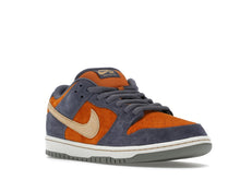 Load image into Gallery viewer, Nike SB Dunk Low Light Carbon Monarch
