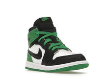 Load image into Gallery viewer, Air Jordan Retro 1 High OG Lucky Green (TD)
