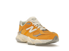 Load image into Gallery viewer, New Balance 9060 Big Kid &#39;Varsity Gold&#39; (GS)
