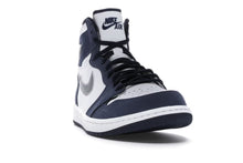 Load image into Gallery viewer, Air Jordan Retro 1 High &quot;Midnight Navy&quot; (2020)
