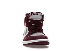 Load image into Gallery viewer, Air Jordan Retro 1 &quot;Bordeaux&quot;
