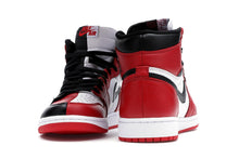Load image into Gallery viewer, Air Jordan Retro 1 &quot;Homage to Home&quot; (Non-numbered)

