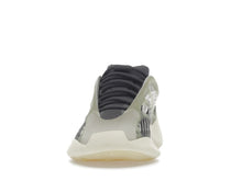 Load image into Gallery viewer, adidas Yeezy 700 V3 Fade Salt
