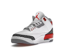 Load image into Gallery viewer, Air Jordan Retro 3 Fire Red (2022)
