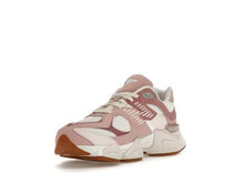 Load image into Gallery viewer, New Balance 9060 Big Kid &#39;Rose Pink&#39;
