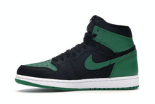 Load image into Gallery viewer, Air Jordan Retro 1 &quot;Pine Green&quot; (Black)
