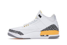Load image into Gallery viewer, Air Jordan Retro 3 &quot;Laser Orange&quot; (W)
