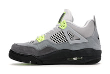 Load image into Gallery viewer, Air Jordan Retro 4 SE 95 &quot;Neon Green&quot; GS
