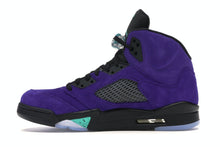 Load image into Gallery viewer, Air Jordan Retro 5 &quot;Alternate Grape&quot;
