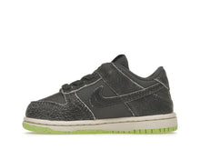 Load image into Gallery viewer, Nike Dunk Low Halloween (2022) (TD)
