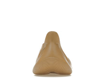 Load image into Gallery viewer, adidas Yeezy Foam RNR Clay Taupe
