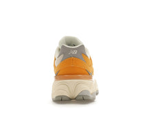 Load image into Gallery viewer, New Balance 9060 Big Kid &#39;Varsity Gold&#39; (GS)
