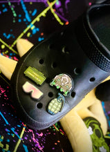 Load image into Gallery viewer, Tactical Mini Morale Charms - Military Pack - Set of 4
