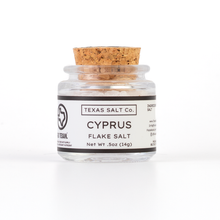 Load image into Gallery viewer, Cyprus Flake Salt
