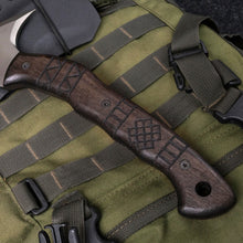 Load image into Gallery viewer, Compact tomahawk "Otokan" with tribal engraving
