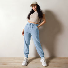 Load image into Gallery viewer, Pigment-dyed sweatpants (Light Blue)
